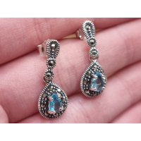 Echt zilveren oorbel hanger met Topaas en Marcasiet