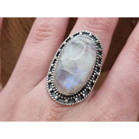 Echt zilveren ring met maansteen 
