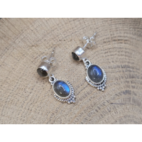 Echt zilveren Labradoriet oorbel stekers hangend 