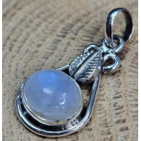 Echt zilveren hanger met Maansteen. 