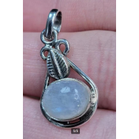 Echt zilveren hanger met Maansteen. 