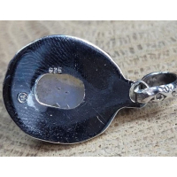 Echt zilveren hanger met Maansteen. 