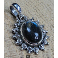 Echt zilveren hanger met Labradoriet 