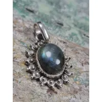 Echt zilveren hanger met Labradoriet 