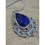 Echt zilveren oorbellen met Saffier.