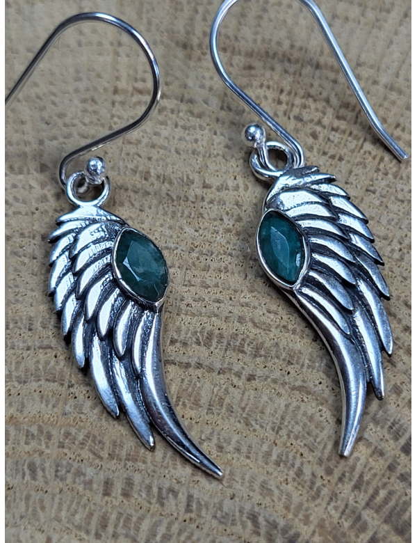 Echt zilveren oorbellen met Smaragd angel wings