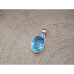 Echt zilveren hanger met topaas