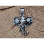 Echt zilveren olifant hoofd hanger. 