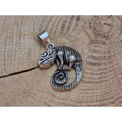 Echt zilveren ketting hanger van een kameleon