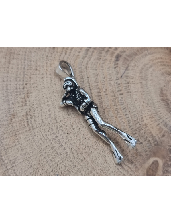 Echt zilveren hanger oceaan duiker. 