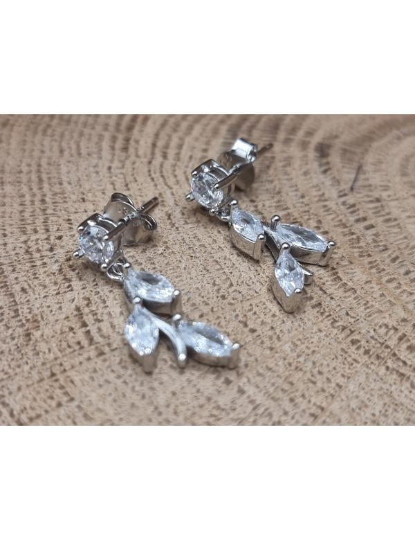 Echt zilveren oorbel stekers blaadjes met strass steentjes