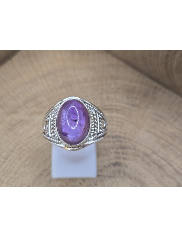 Echt zilveren ring met amethist 