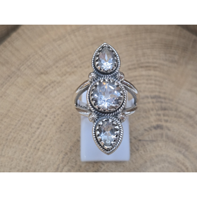 Echt zilveren ring met bergkristal