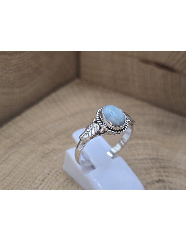Echt zilveren ring met Larimar