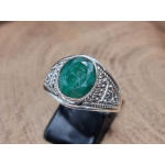 Echt zilveren ring met Smaragd