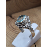 Echt zilveren Ring met Topaas maat 17