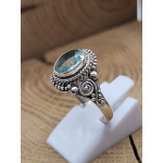 Echt zilveren Ring met Topaas maat 18