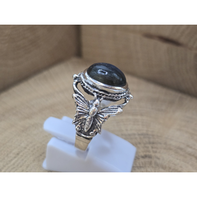 Echt zilveren ring met vlinder band en Labradoriet