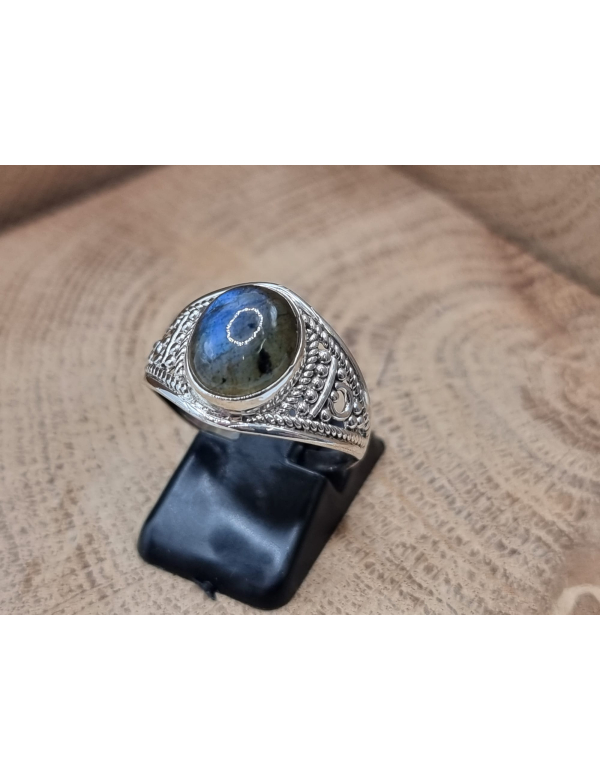 Echt zilveren ring met Labradoriet