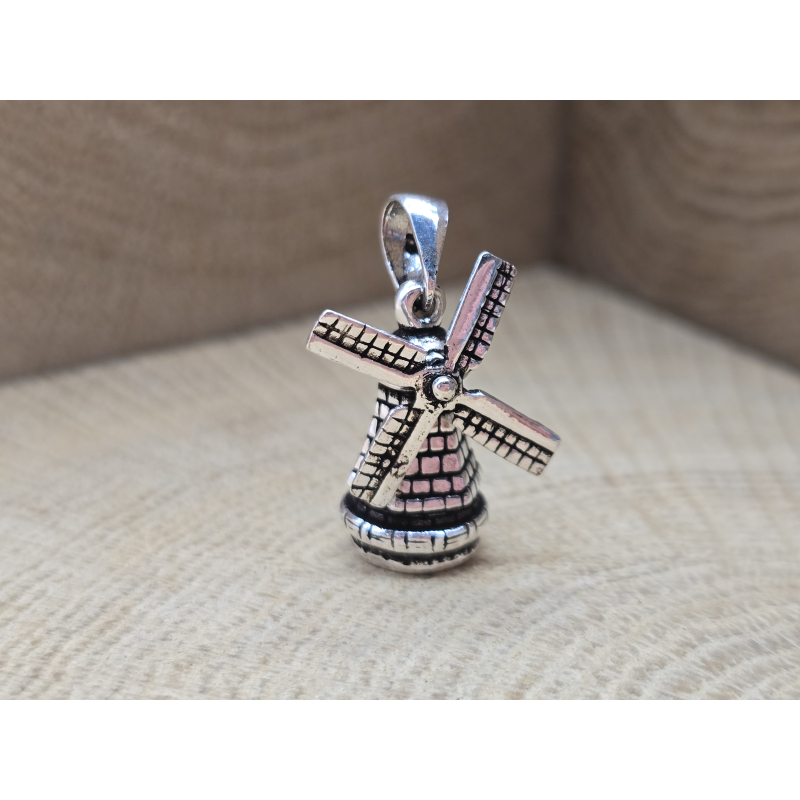 Echt zilveren bewegende windmolen hanger