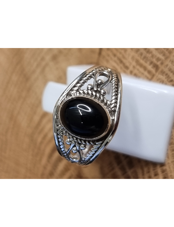 Echt zilveren ring met Onyx, maat 17.5