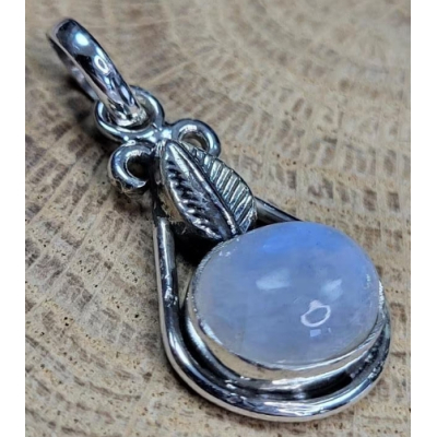 Echt zilveren hanger met Maansteen. 