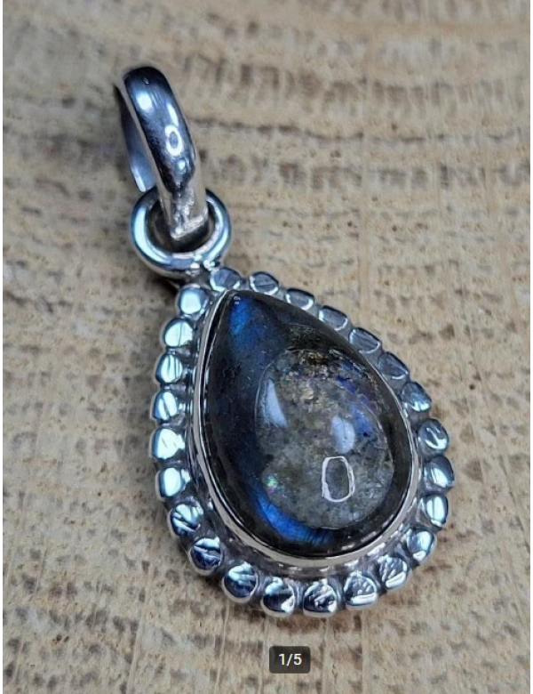 Echt zilveren hanger met Labradoriet 